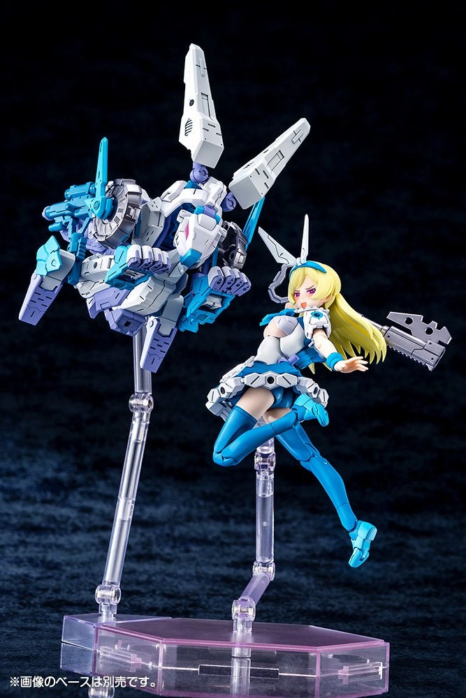 Kotobukiya Megami Device #18 Chaos and Pretty Alice Model Kit KP615 w/ Bonus Face and Hair Holiday themed Art Collection