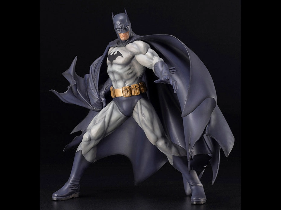 Kotobukiya 1/6 DC Batman: Hush Batman ArtFx  Statue Shelf Display