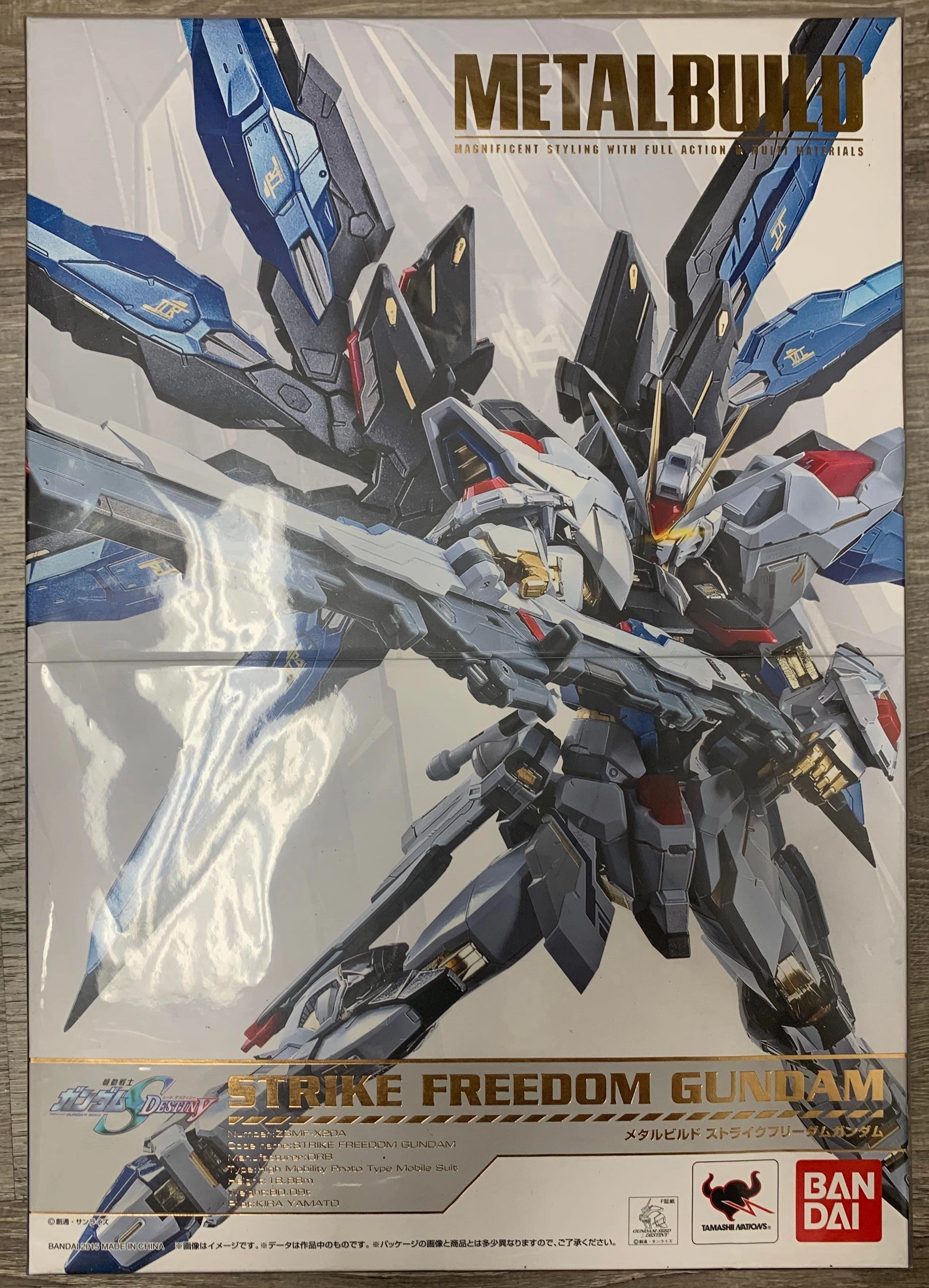 Sculpture Reproduction Vintage Model Bandai Metal Build Gundam Seed ZGMF-X20A Strike Freedom Action Figure