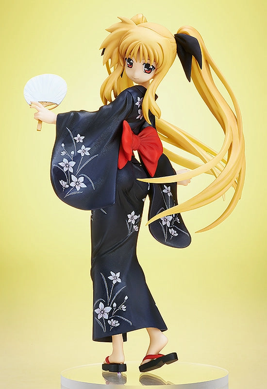 Premium Object Glow In Dark GSC 1/8 Scale Magical Girl Lyrical Nanoha the MOVIE 2nd A's Fate Testarossa Yukata Ver Figure