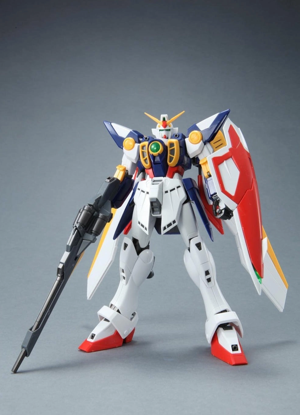 Award winning Abstract Form Gundam 1/100 MG Gundam Wing XXXG-01W Wing Gundam (TV ver.) Model Kit
