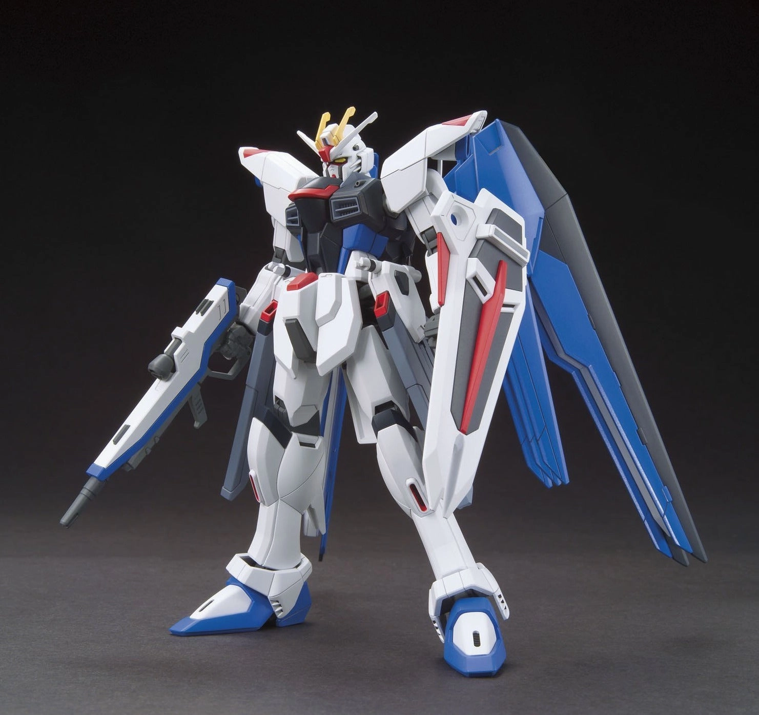 Gundam 1/144 HGUC #192 HGCE Seed ZGMF-X10A Freedom Gundam (Revive Ver.) Model Kit Amphibian Statue Independent Artist
