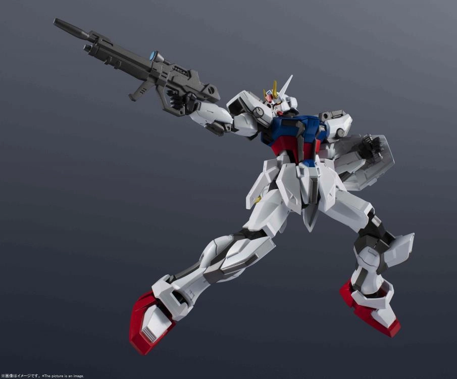 Hallway Display Gundam Universe GAT-X105 Strike Gundam Gundam SEED Action Figure
