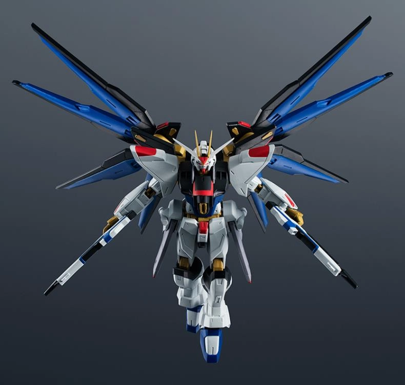 Social media Roman Figure Gundam Universe GU-28 ZGMF-X20A Strike Freedom Gundam SEED Destiny Action Figure