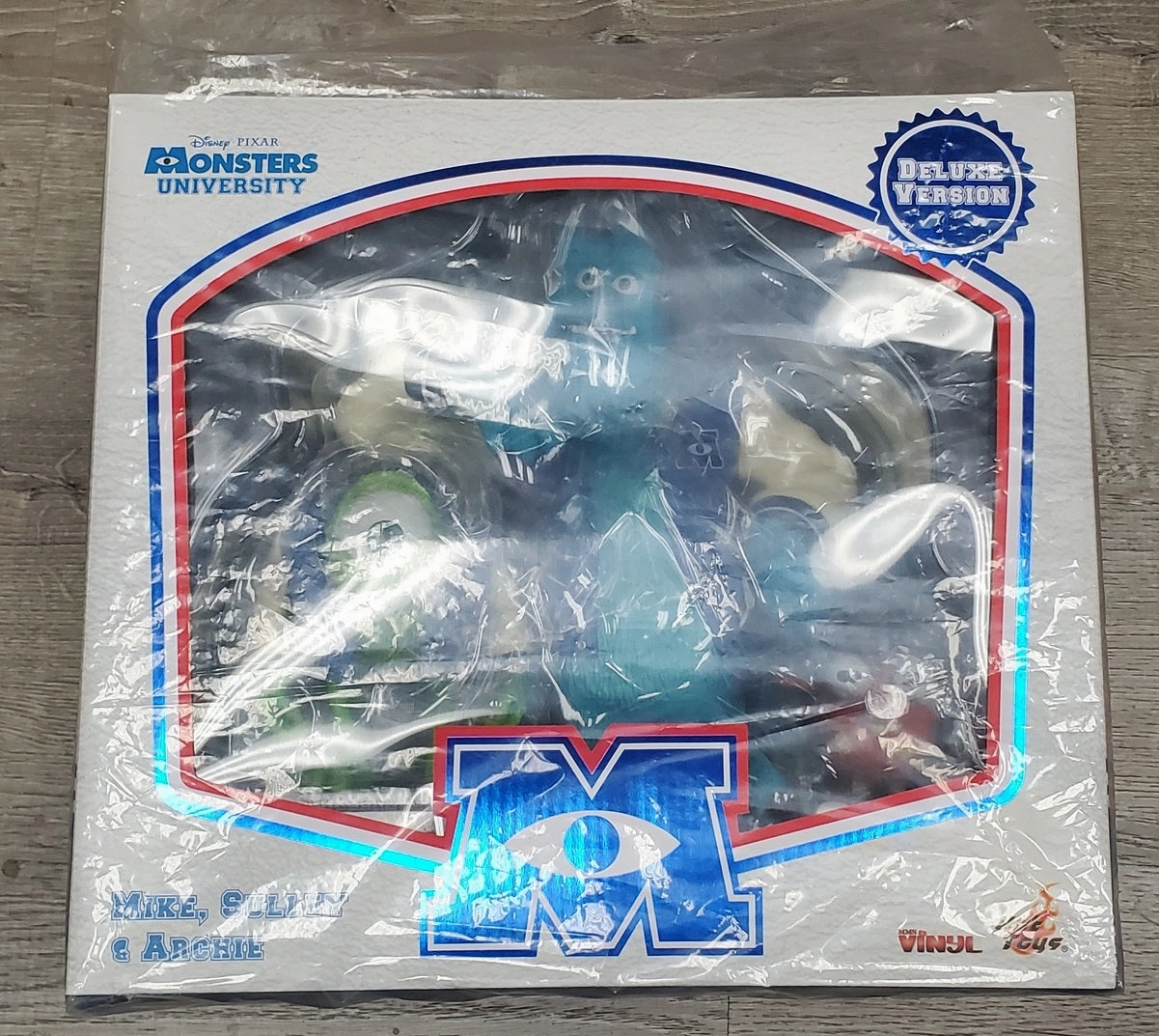 Ship Figure Anime Merch Hot Toys Mike Sulley & Archie Monsters University Movie Masterpiece Vinyl Collectible Set MMSV08