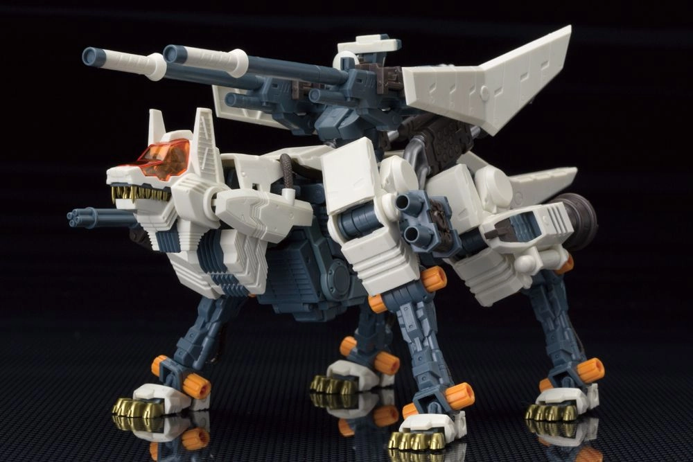 Kotobukiya 1/72 Zoids HMM RZ-009 Command Wolf AC and LC (Marking Plus Ver.) Scale Model Kit ZD187 Designer Showcase Exquisite Craftsmanship