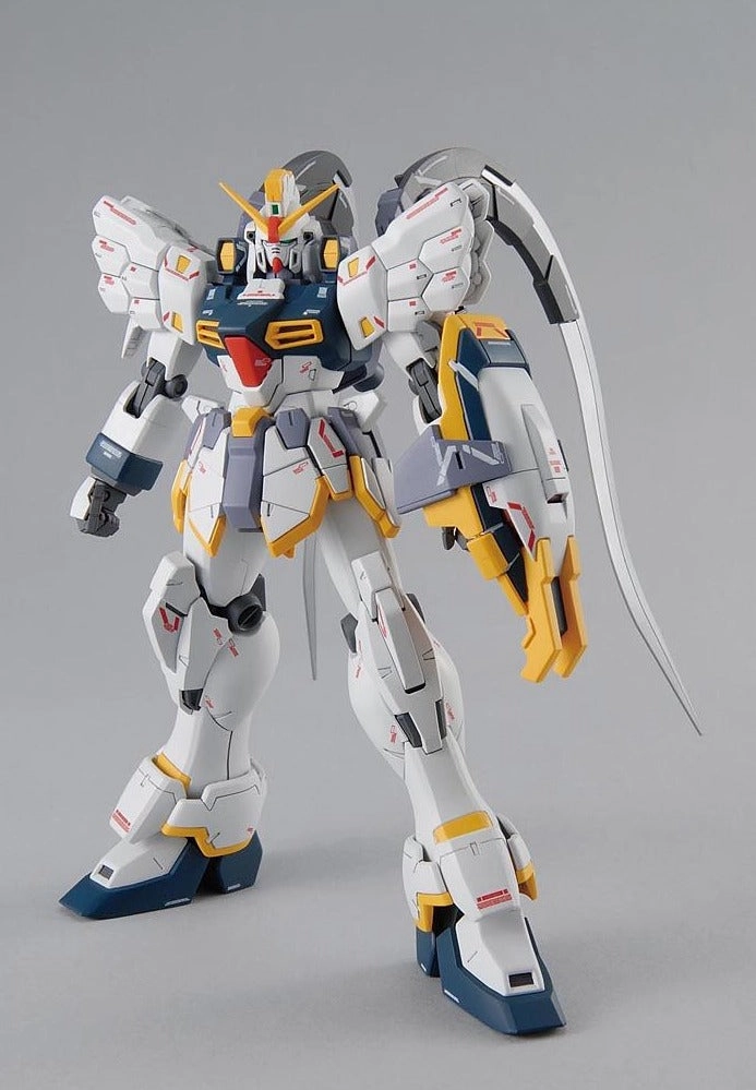 Judges' Choice Gundam 1/100 MG Gundam Wing EW XXXG-01SR Gundam Sandrock Model Kit