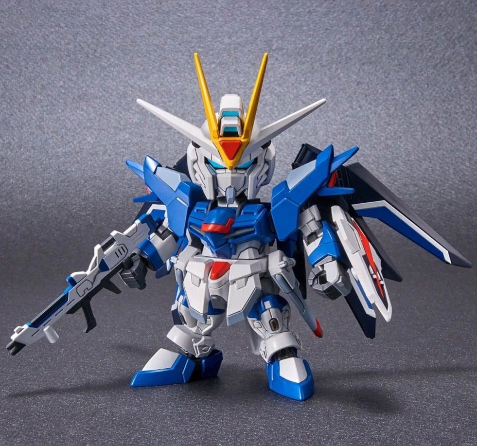 Toy Line Gundam SD EX-Standard #20 STTS-909 Rising Freedom Gundam Model Kit