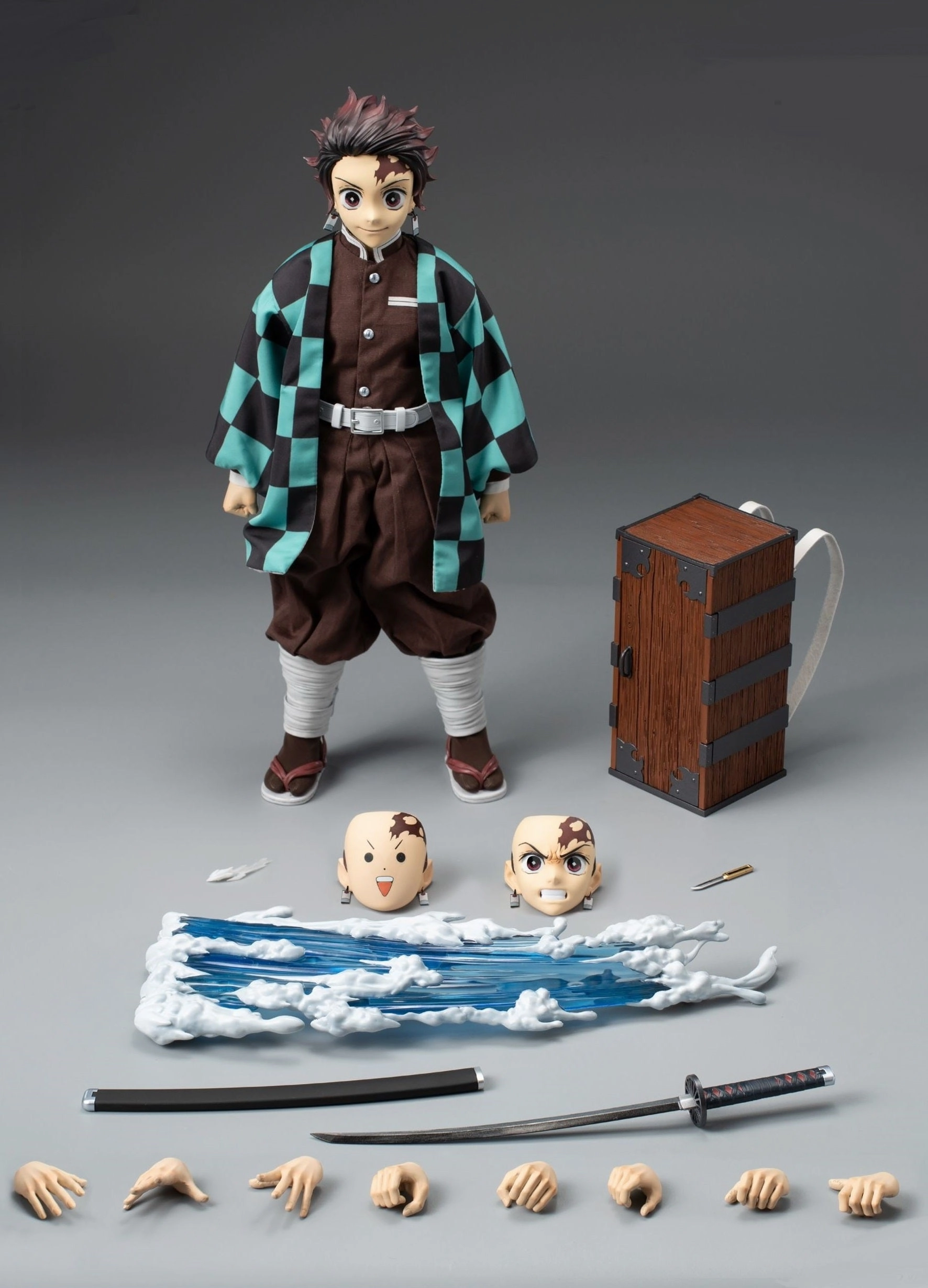 Folk Art ThreeZero FigZero 1/6 Demon Slayer: Kimetsu no Yaiba Tanjiro Kamado Scale Action Figure
