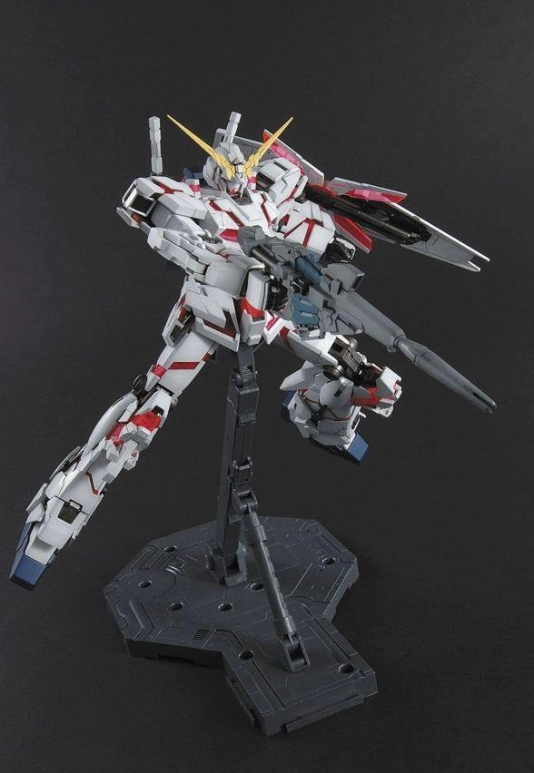 Study room Gundam 1/100 MG RX-0 Unicorn Gundam (OVA) Full Psycho-Frame Model Kit